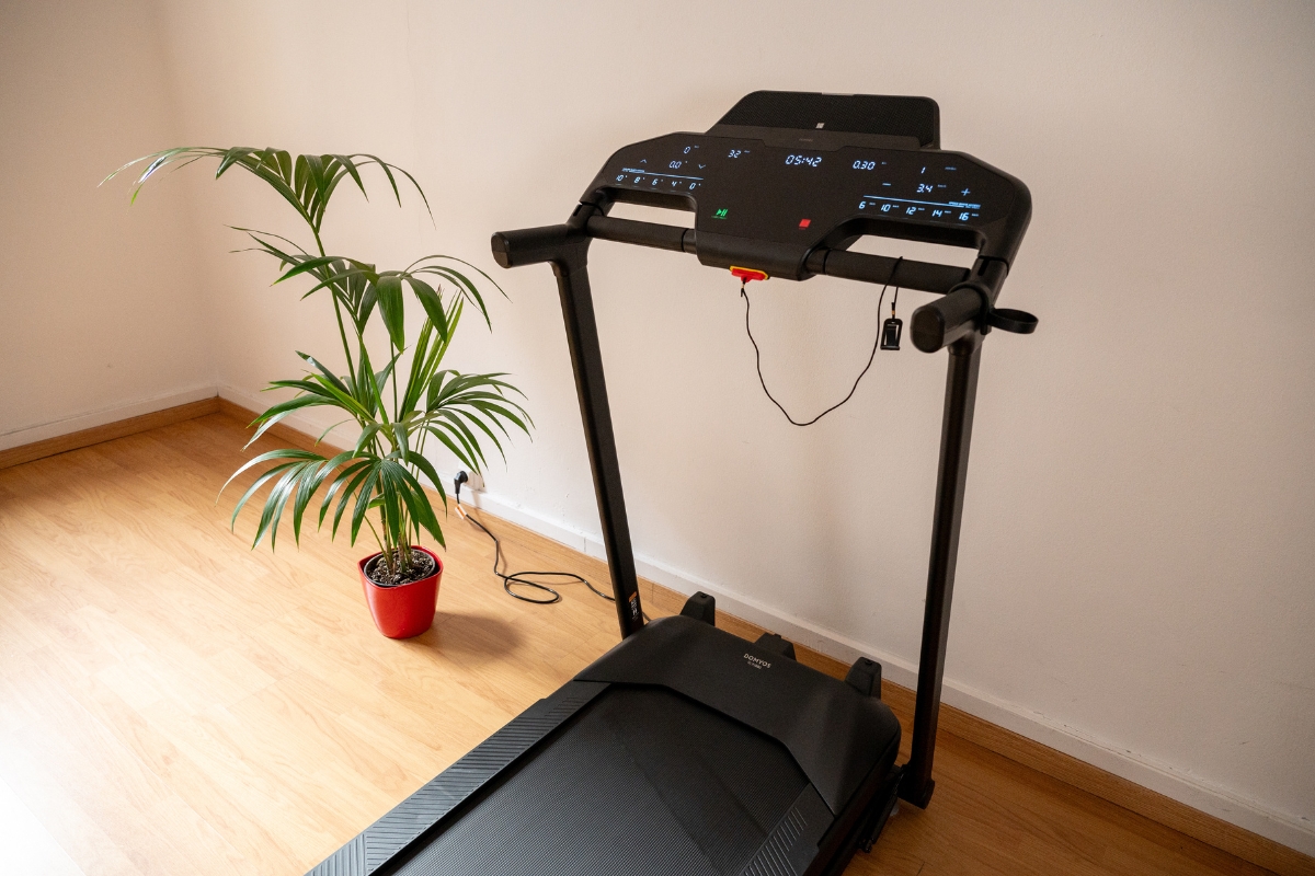 structure domyos run500 vue oblique