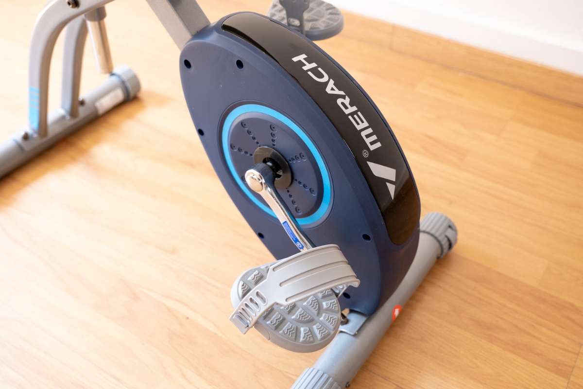 merach s15 roue inertie avant