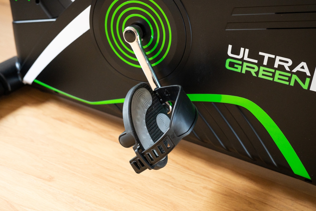 moovyoo ultra green b 2 pédale vue de près